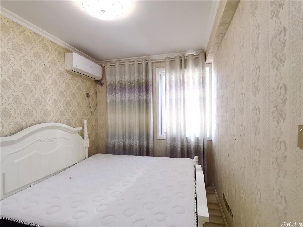 ad575afaa98fb38367f7c7e6f9a81a7b